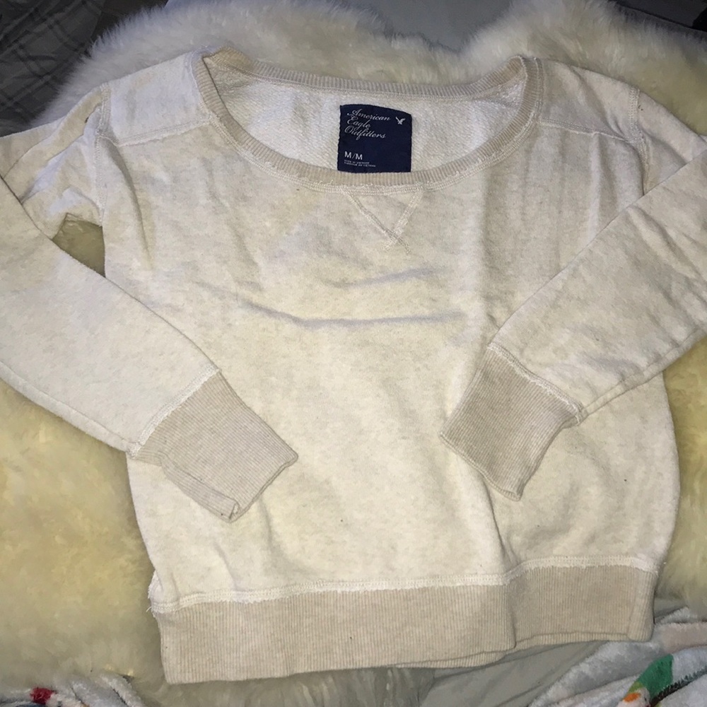 Beige American eagle sweatshirt